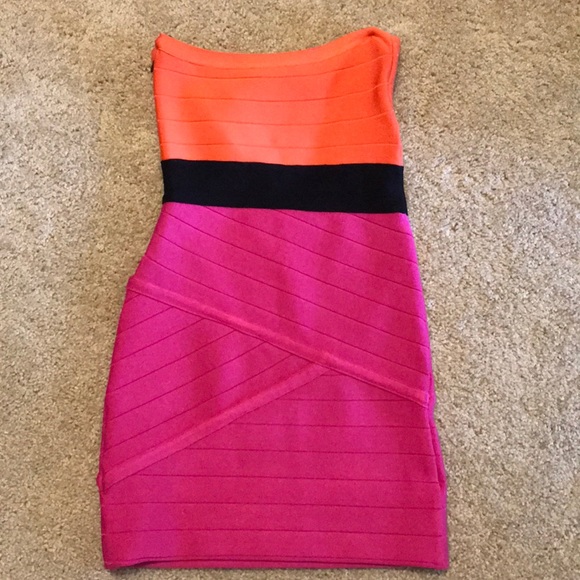 Bebe Bandage Dress - Picture 4 of 4
